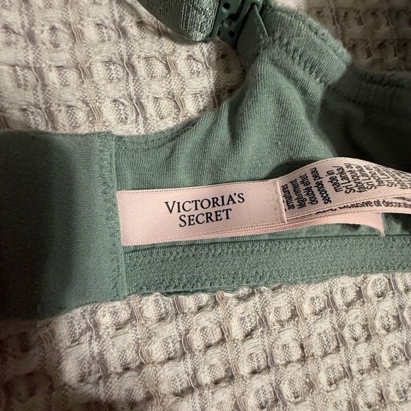 Victoria's Secret Sage Bra - Picture 4 of 5